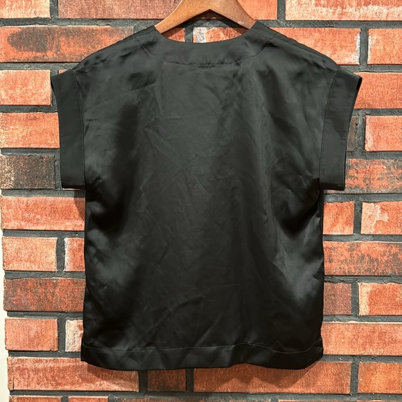 ATM V Neck Top in Black - Picture 5 of 11